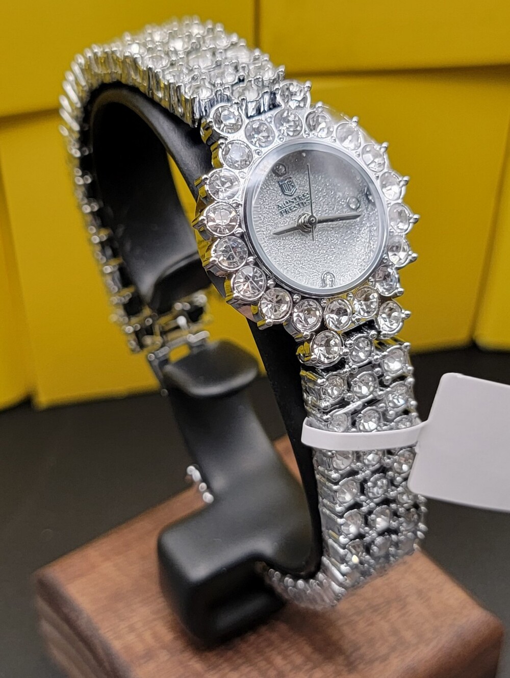 NEW 🌹 Montres Prestige x Invicta Women’s Crystal Accent Watch Ladies MPW-0227